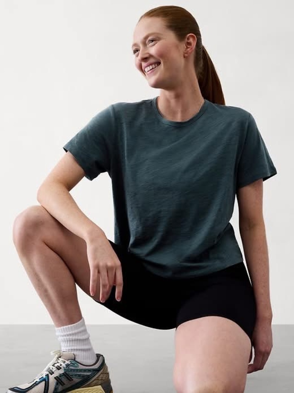MOVING SALE: Athleta Essential Slub Tee